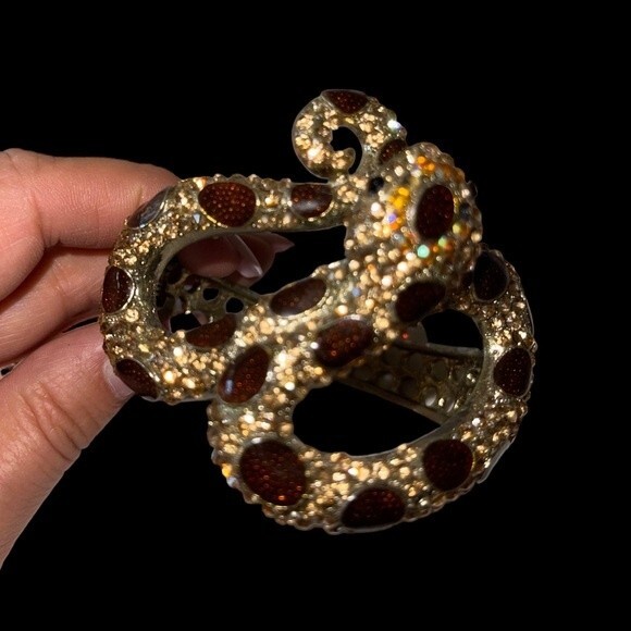 Gold Snake Rhinestone Cuff Bracelet statement piece costume jewelry rare nice - Picture 2 of 4